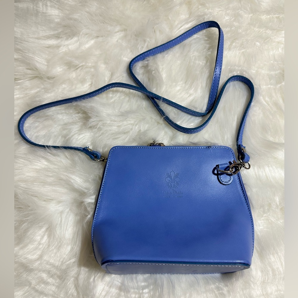 Vera Pelle Made in Italy Crossbody Purse Blue